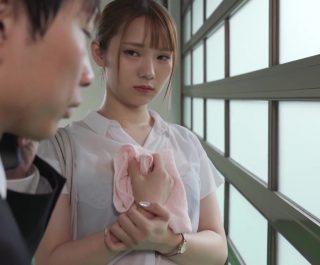 Dùng vếu quyến rũ đàn ông