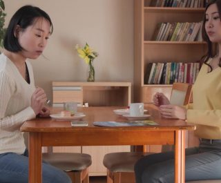 XXX với ông chồng hàng xóm vì lỗi lầm gây ra